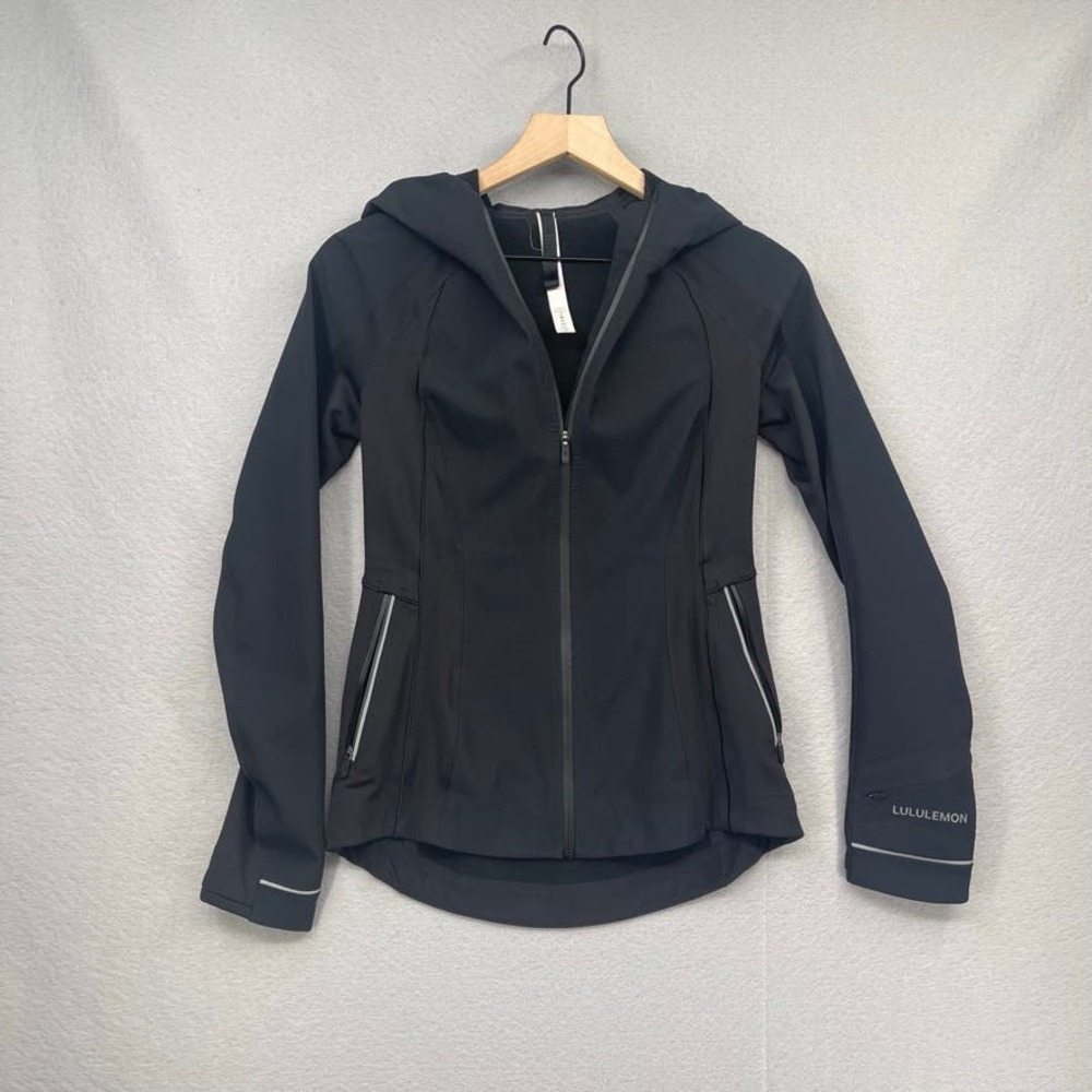 Lululemon Jacket Womens 4 Black Cross Chill Hooded Zipper Thumbholes Repelshell